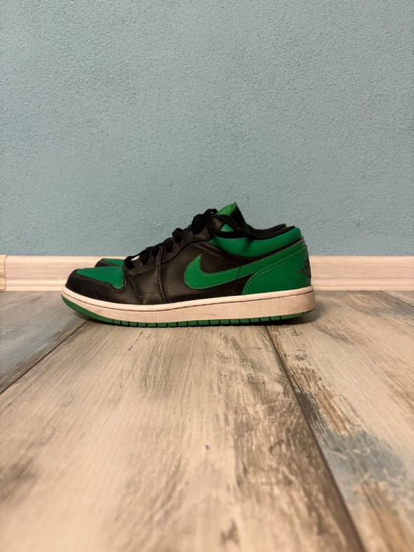 Air Jordan 1 Low "Pine Green Black"