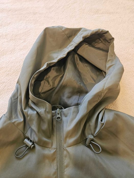 Продава се преходно яке "JACK & JONES"