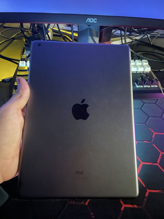 Ipad 8 xolati ideal 32gb 92+ yomkisti studentla uchun zor tanlov zor