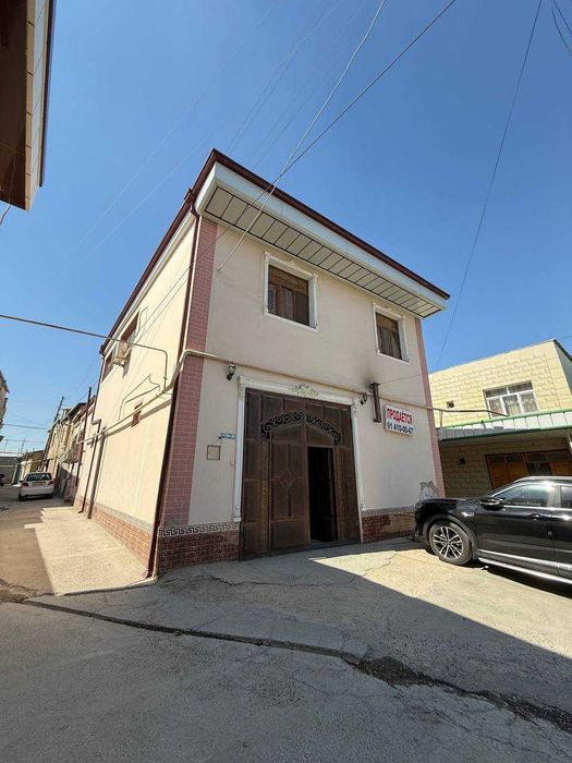 TAYYOR 2 qavatli hovli sotiladi. Maydoni 1.7 sotiq