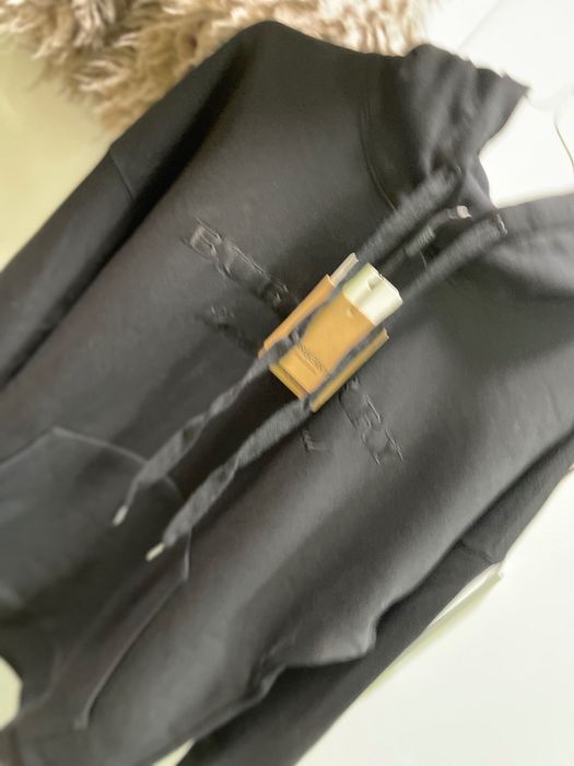 Унисекс суичъри на Gucci I Burberry
