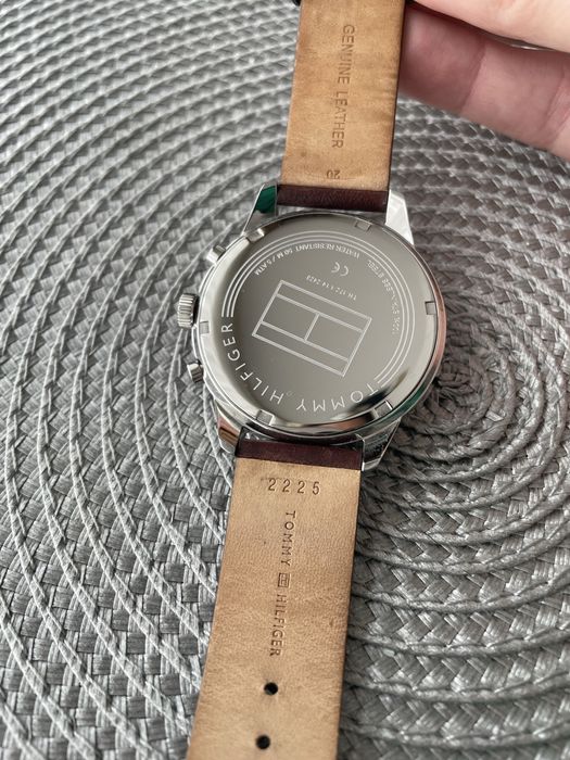 Tommy Hilfiger ceas barbatesc 2770143 Quartz Argintiu