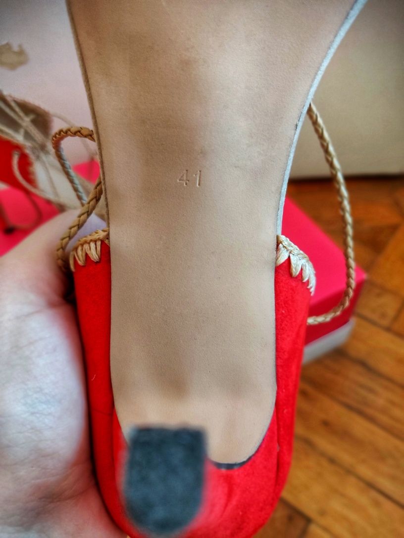 Sandale cu șnur elegante