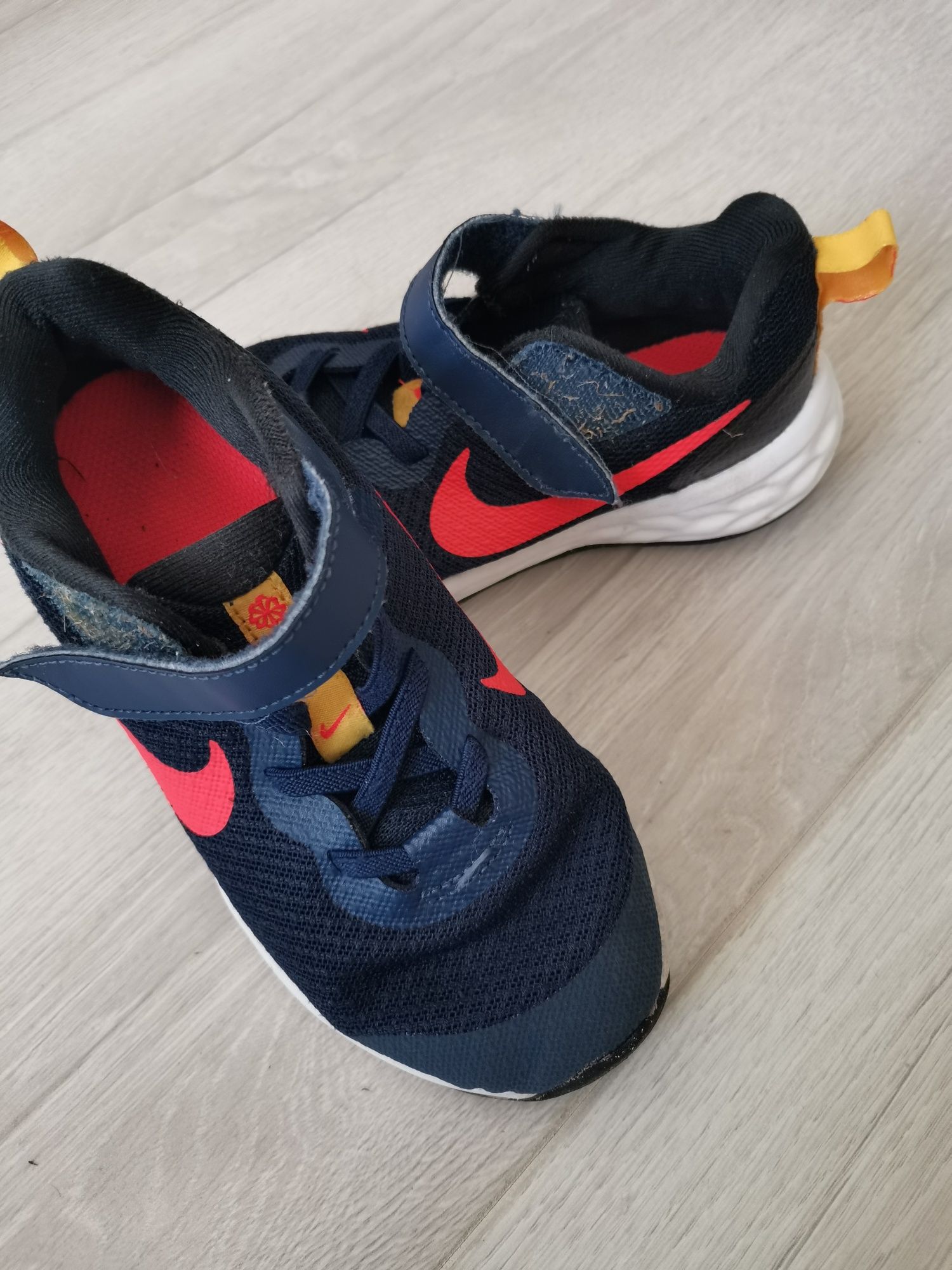 Маратонки Nike 29,5 (18см)