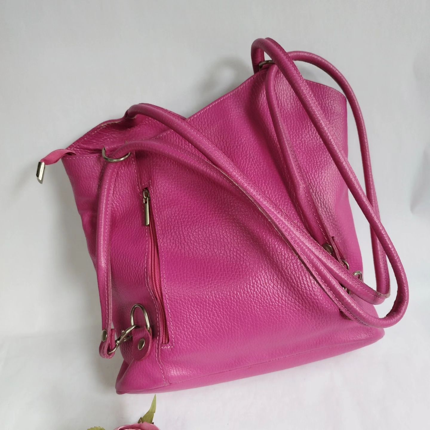 Цветна италианска чанта от естествена кожа / НОВА