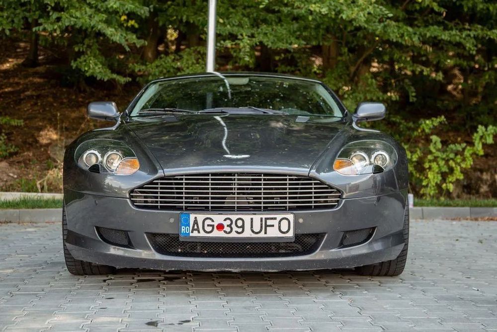 Aston Martin DB9 Stare perfecta