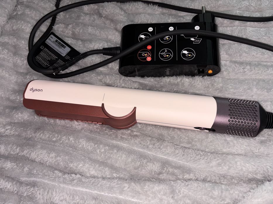 Dyson Aistrait HT01 Ceramic Pink/Rose Gold cumpărat de la Emag