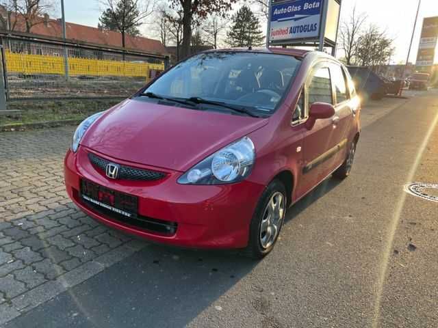 Inchirieri auto Iasi 100 Ron,Renault Megane 2 , Valex Auto Rent
