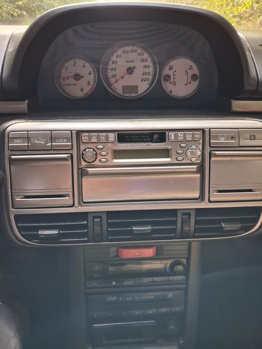 Nissan X-Trail t30 4 ×4