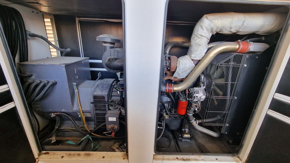 Generator Aggreko 100kw, motor Iveco