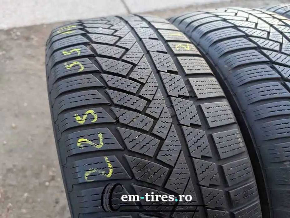 SET 4 Anvelope Iarna 225/55 R17 CONTINENTAL WinterContact TS850P 97H