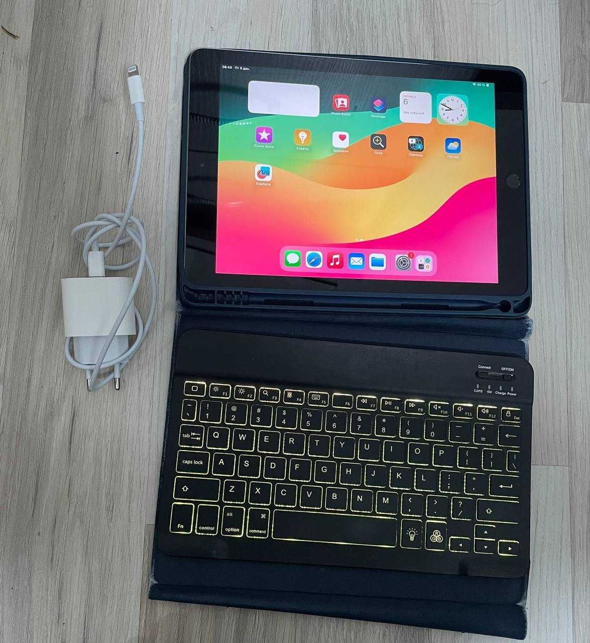 Apple Ipad 6 + Klaviatura ham planshet- noutbuk + 95 Yomkost zaryadka