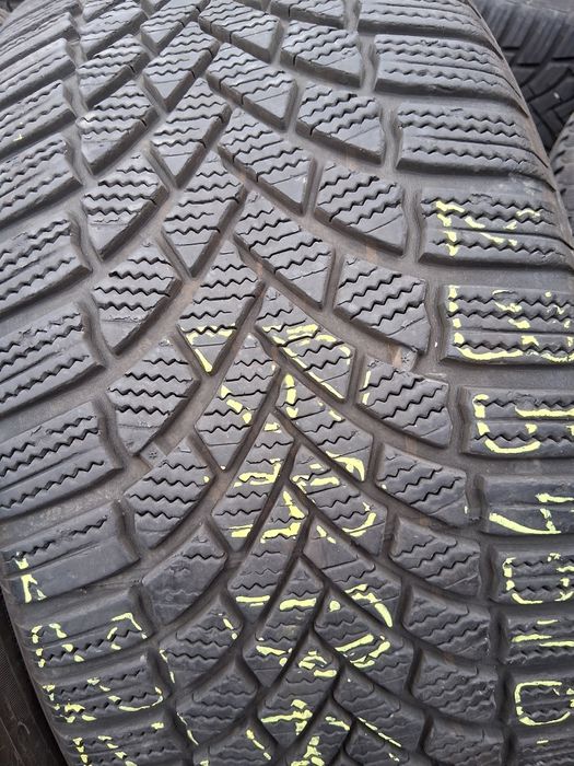 235 45 18 BRIDGESTONE 2бр зимни дот 2022г
