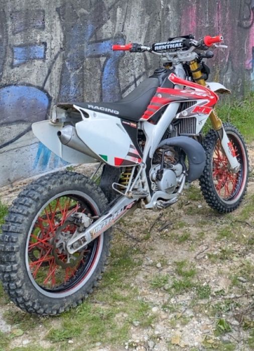 Cross Honda hm50 derapage
