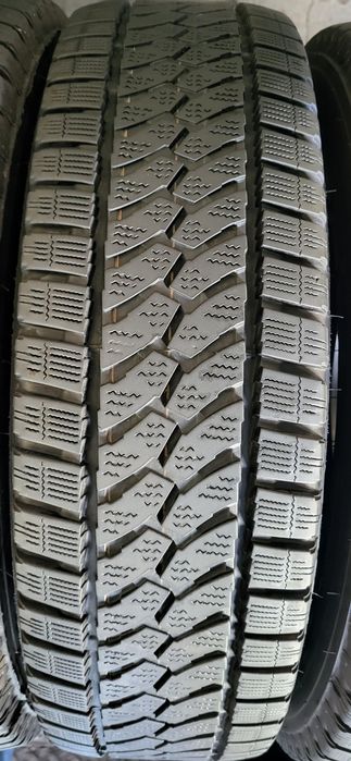 4 anvelope 205 75 16c bridgestone de iarna 2023 8mm