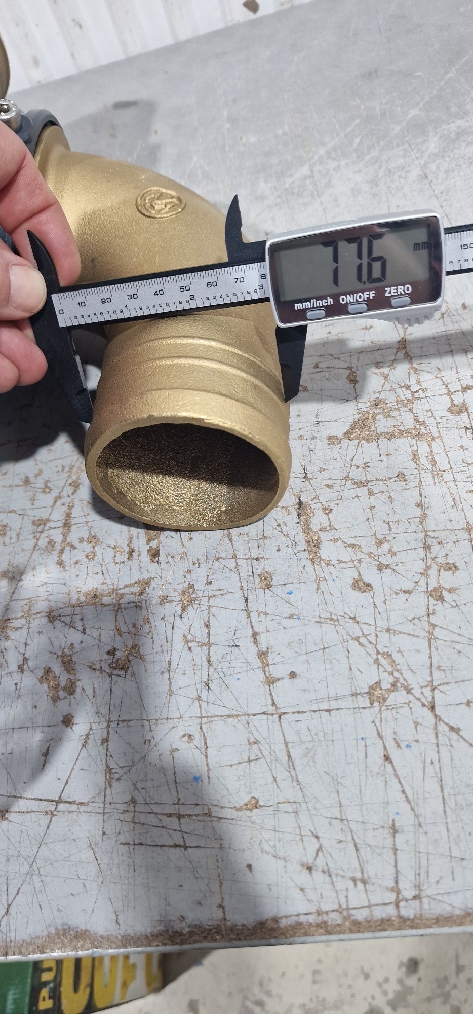 Separator preaplin sifon fi80 vidanja cu bila pret 990 lei se poate tr