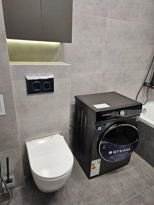 Квартира 15я горбольница  Ул. Новомосковская 3/4/4 70 кв.м