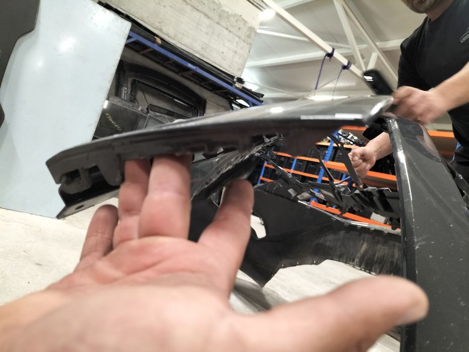 Предна броня BMW 7 Series G70 / БМВ 7 Серия Г70 2023г.