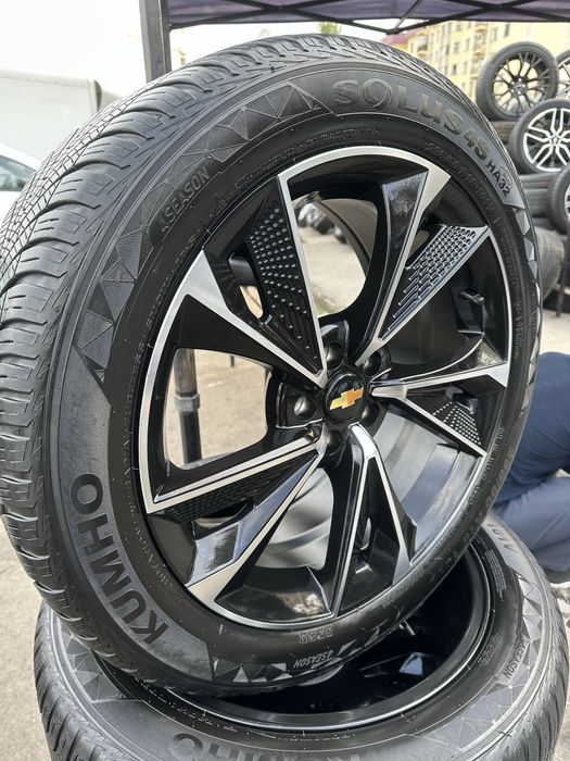 Audi diska balon Tracker ga tushadi xolati yangi