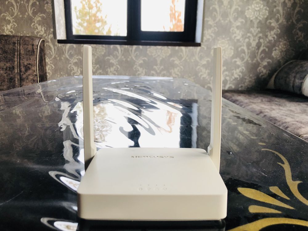 Wi-Fi router internet