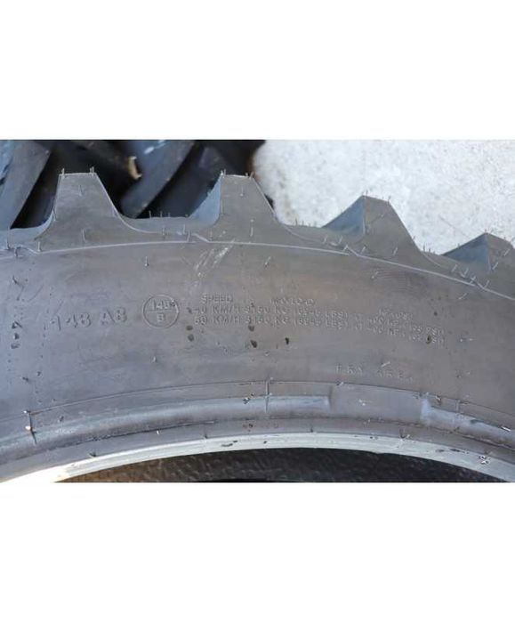 Cauciucuri case 300/95R46  anvelope radiale NOI MICHELIN