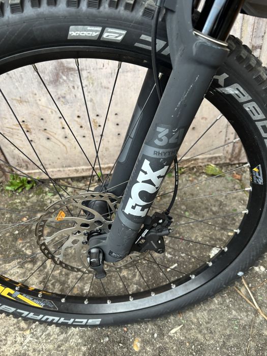 Bicicleta full suspension Electrica