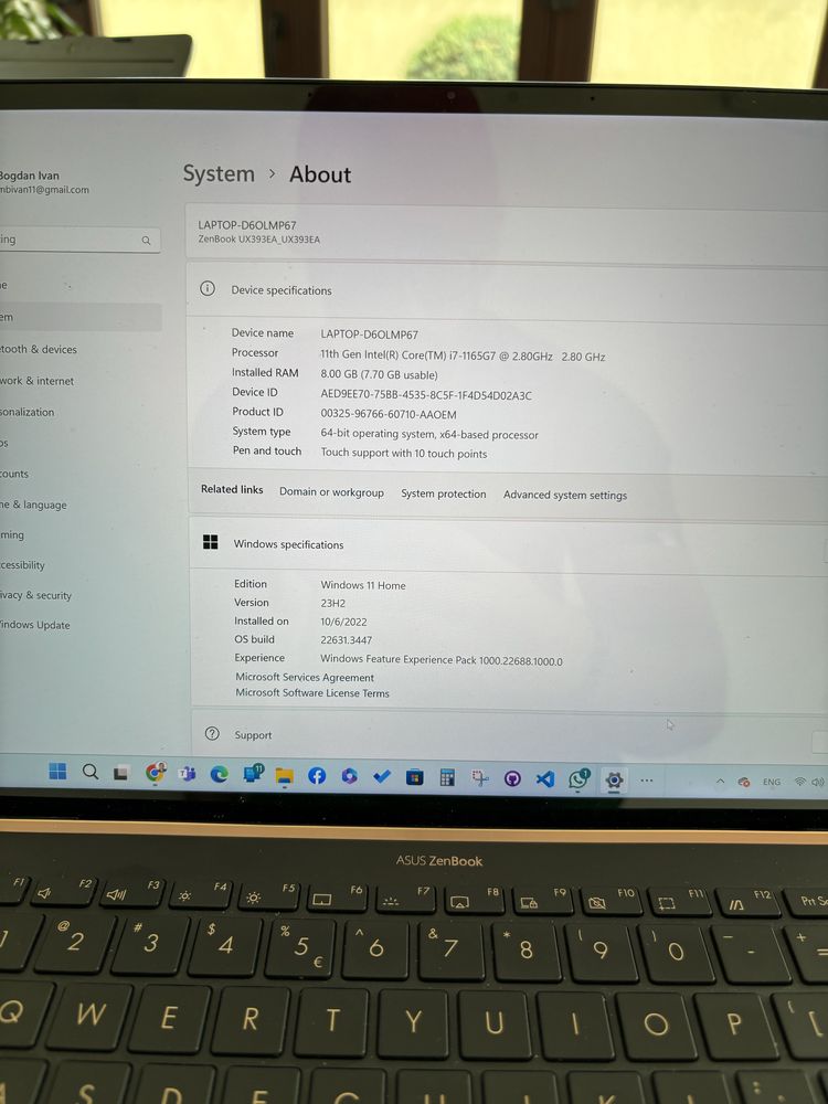 Laptop ultraportabil ASUS Zenbook S