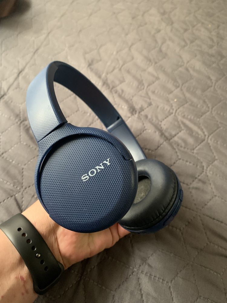 Căști Sony - model WH-CH510 - bluetooth, USB-C