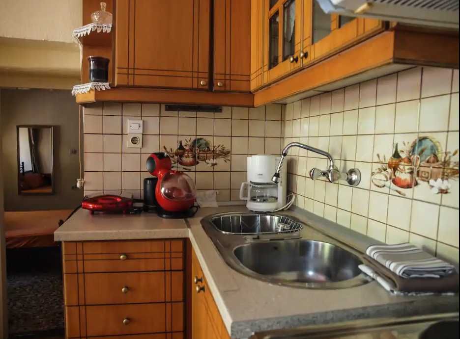 Дава се под наем Двустаен апартамент в Пловдив, Кършияка - 41 кв.м за 188.7 € - Снимка #1