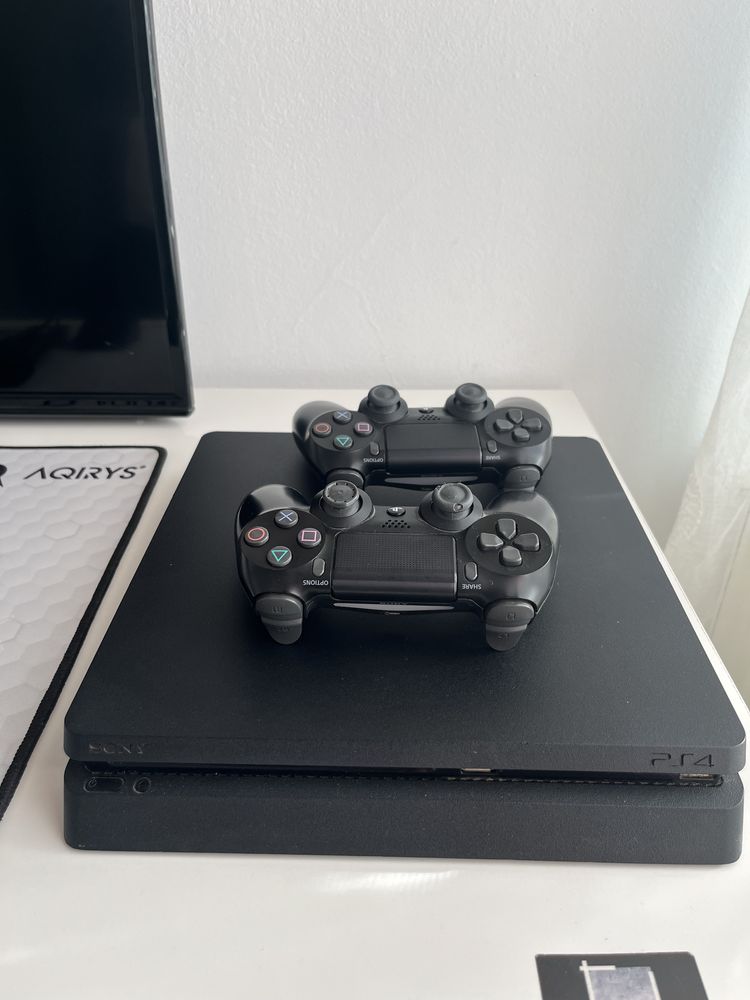 PlayStation4 Slim