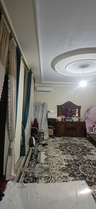 Uy sotiladi 6 sotix 5 xonna