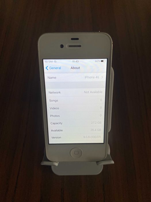 iPhone 4S 32gb fara cont iCloud