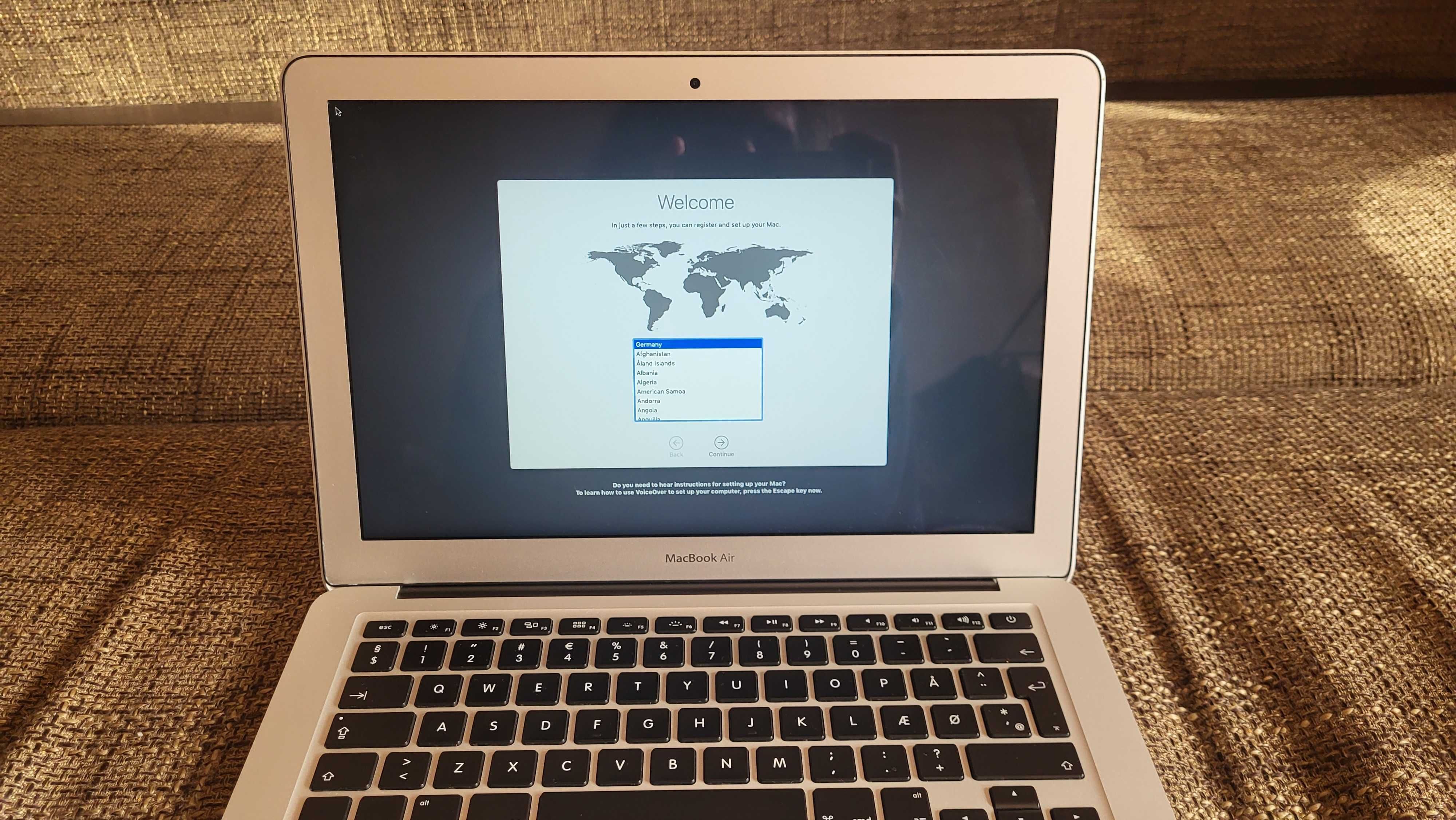 MacBook Air 13 inch 256GB