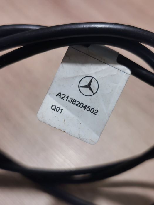 Cablu original media mirroring iPhone dedicat Mercedes Benz