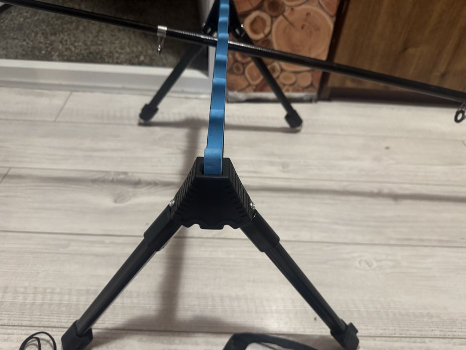 Продавам прътове за риболов!