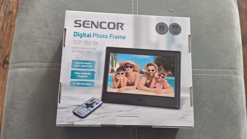 Sencor digital photo frame SDF 782 BK