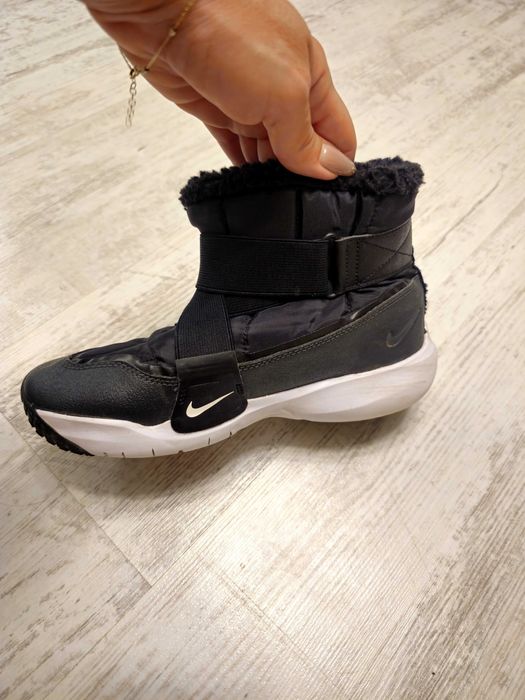 Ботушки NIKE унисекс