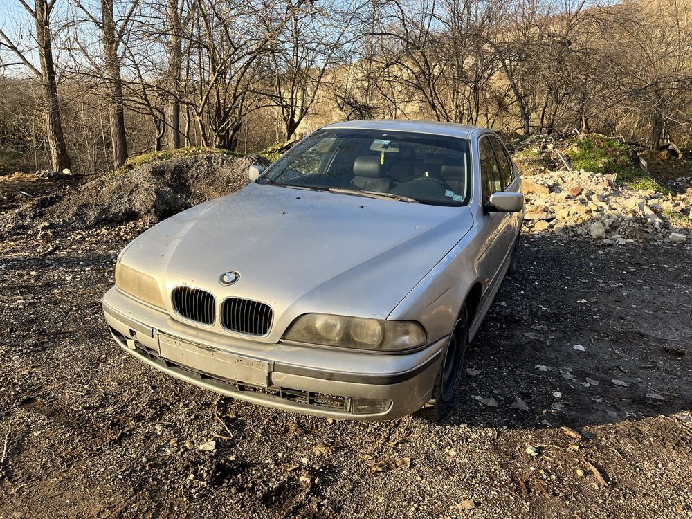 Bmw 520i на части