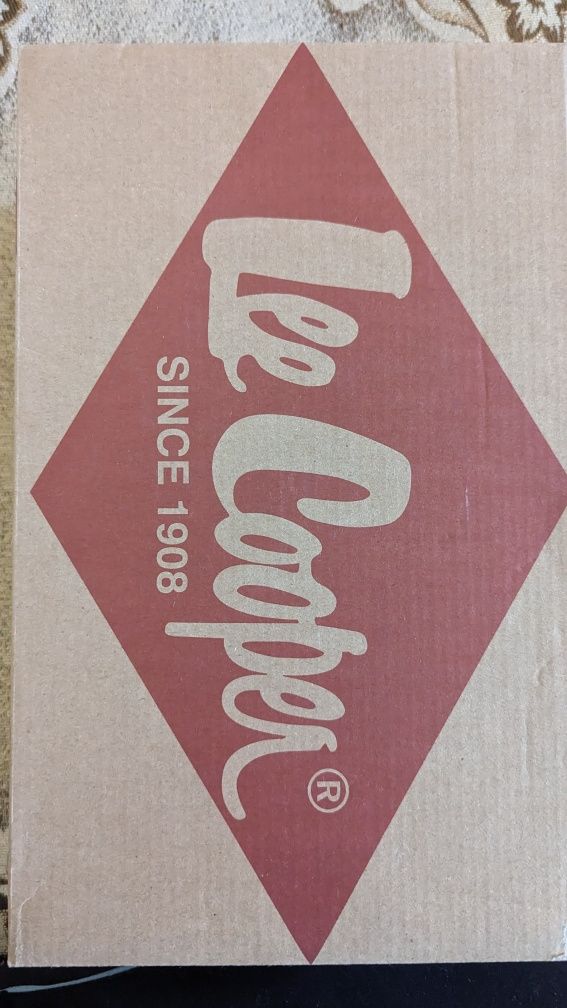 Сникърси Lee Cooper