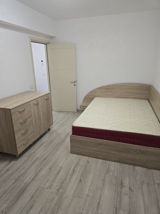 Inchiriez apartament 2 camere+ parcare subterana