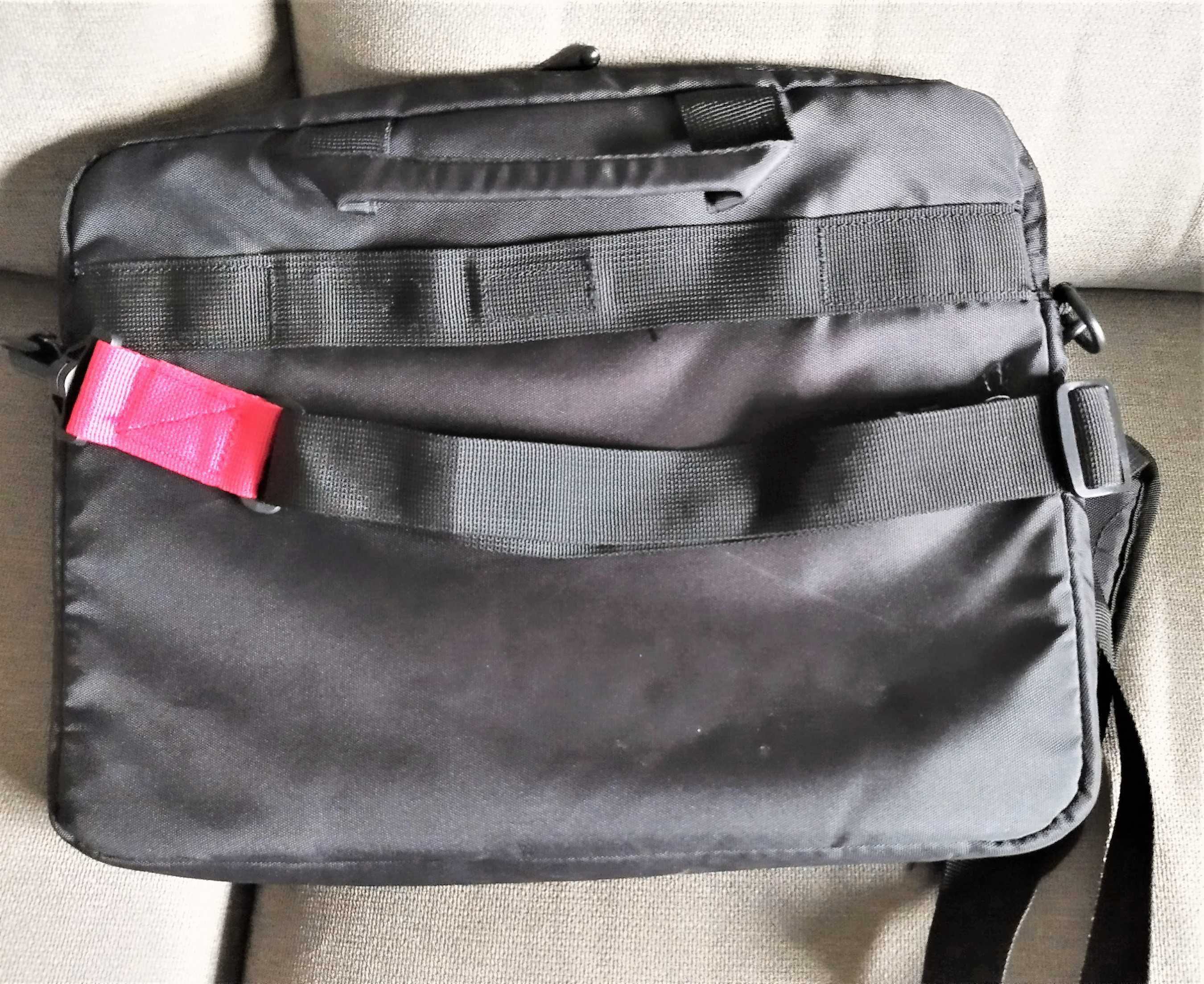 Чанта Lenovo ThinkPad Essential Topload Case за лаптоп до 15.6"-39.6см