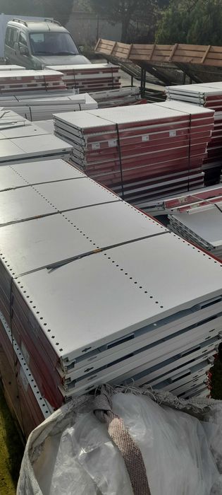 метални плоскости за стилажи, щандове за плодове и зеленчуци