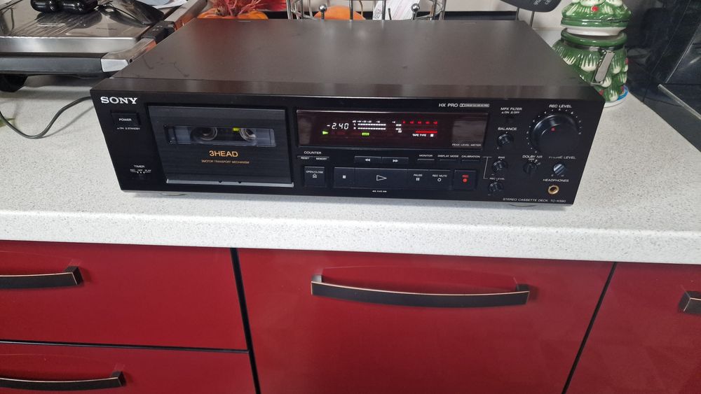 Deck Sony TC-K590. Aiwa AD-F910