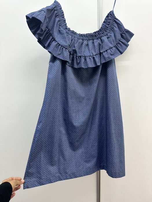 Rochie fara umeri cu buline Stradivarius
