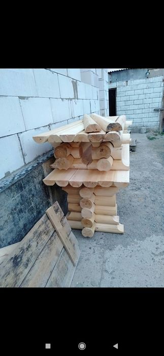 Продам стол с лавками из оцилиндрованного бревна