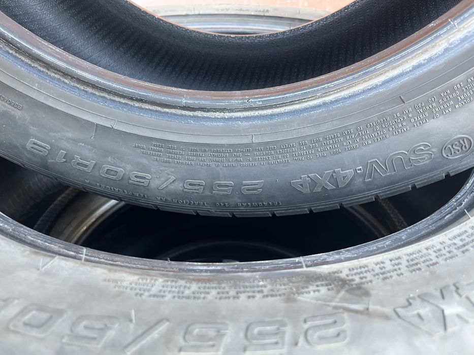 Гуми      Goodyear 255/50/19.