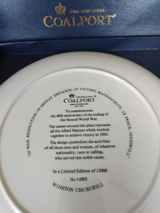 Юбилейна чиния произведена от Coalport Fine Bone China in England ВСВ
