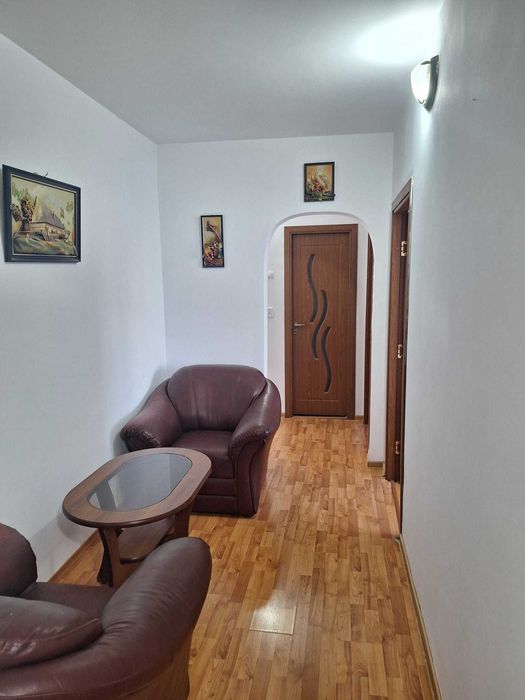 Apartament cu 3 camere Iasi zona Mircea cel Batran