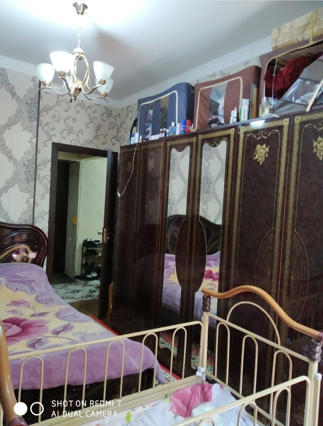 Юнусабад 6 квартал. Продается квартира  2/3/4