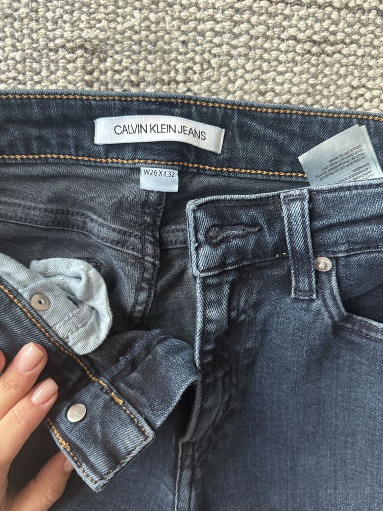 Дънки Calvin Klein,Zara